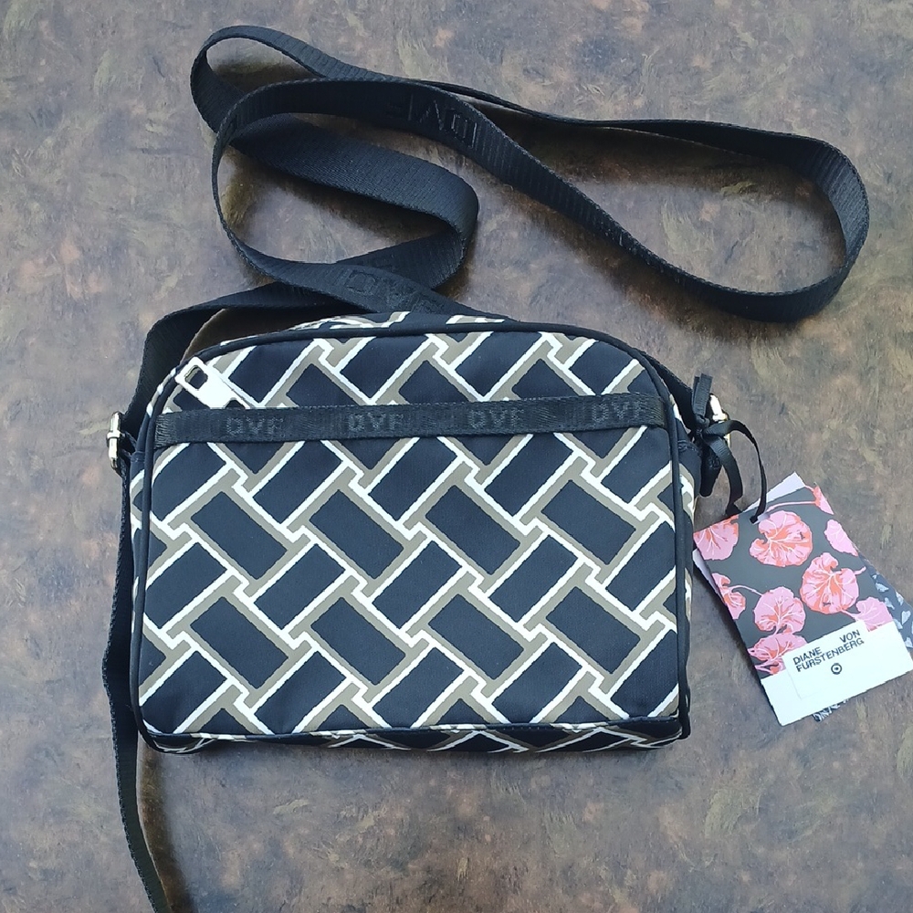 DIANE VON FURSTENBERG Crossbody Bag